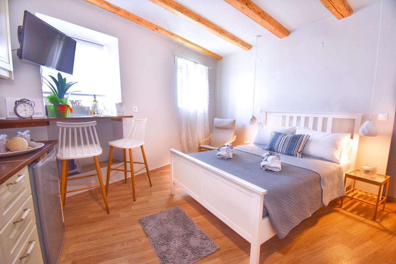 Mouragia Seaside Ground Floor Studio Corfu (city) 外观 照片